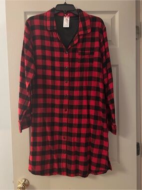 Women's Red and Black Buffalo Plaid Button-Front Nightshirt